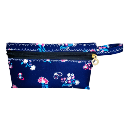 Picture of Portable stationery storage pouch for students